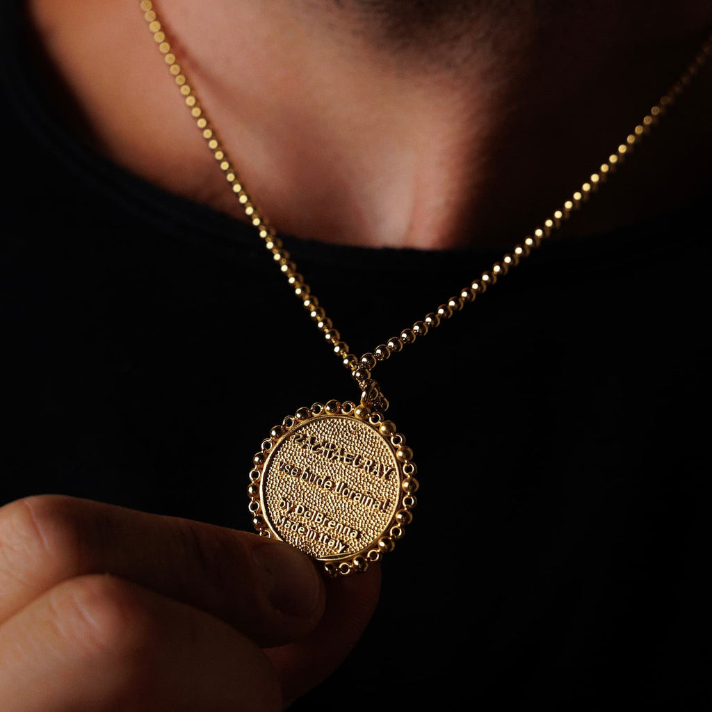 Trident Circle Necklace in Gold