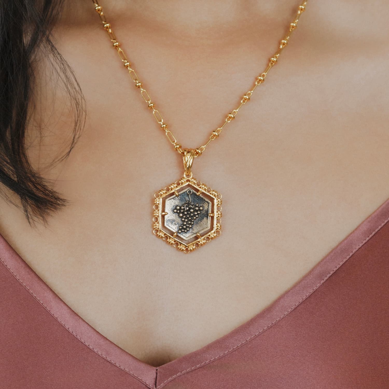 Hexagon Filary Pendant in Gold with Antique Bronze Grape Tile