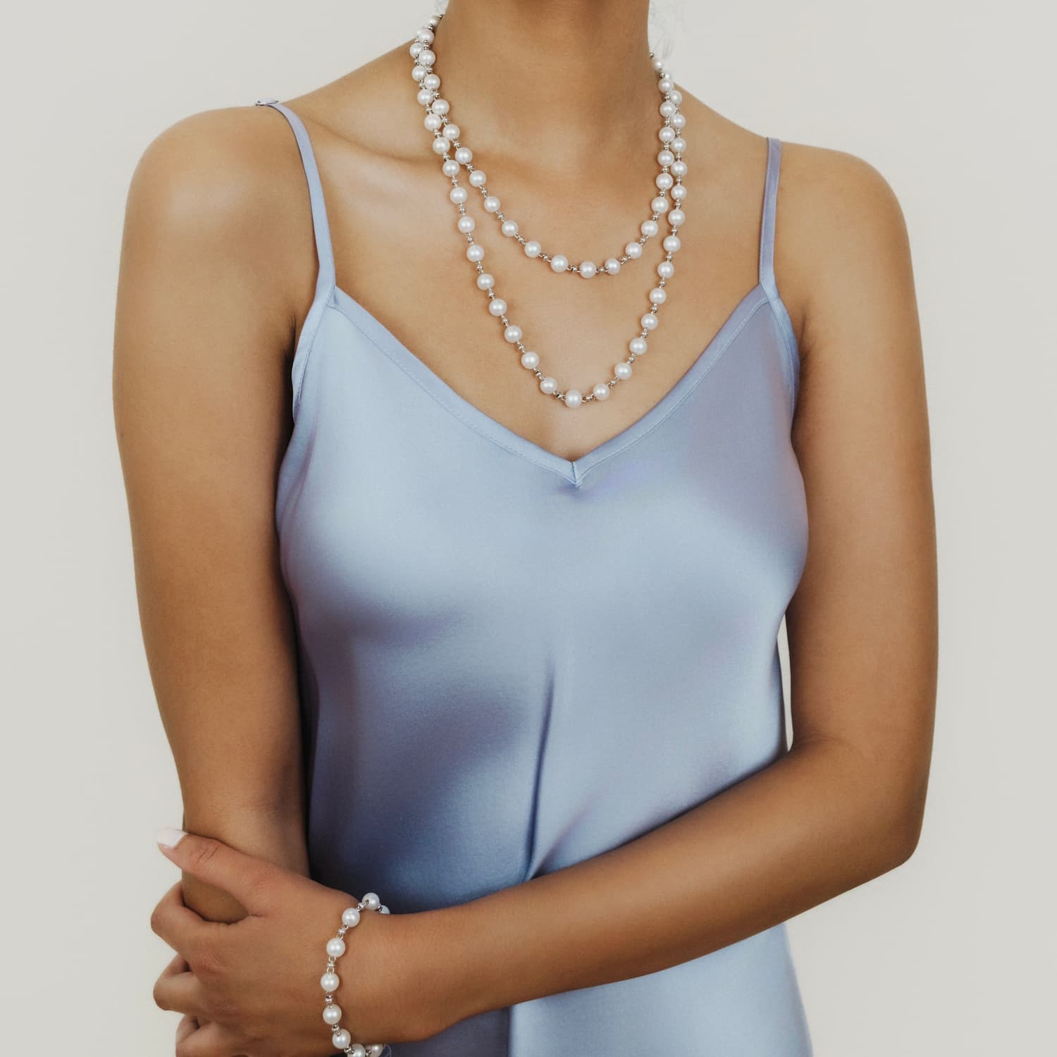 Bella Necklace with Pearls in Silver