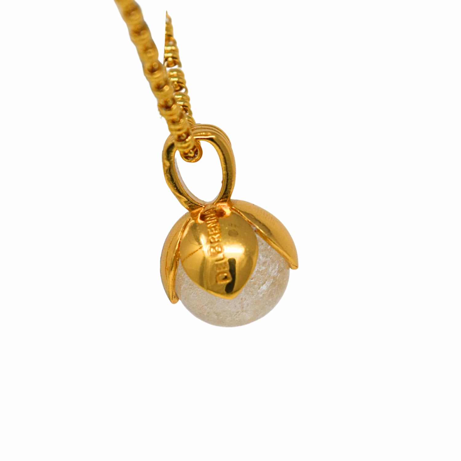 Magnolia Pendant in Gold with Crackle White Agate