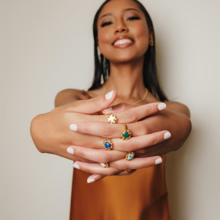 Gemma Ring in Gold with White Agate