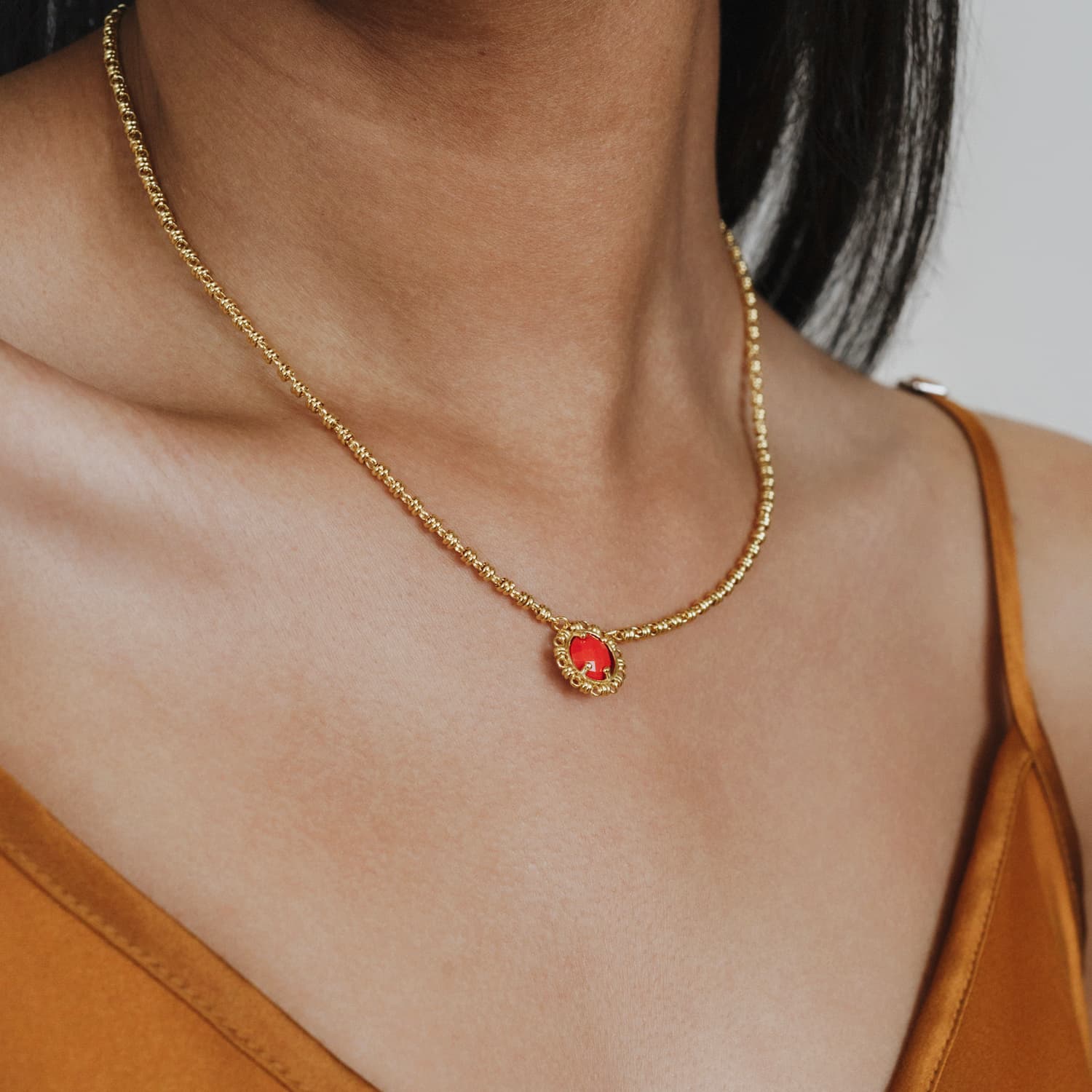 Gemma Necklace in Gold with Coral