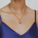 Quadra Pendant in Gold with Amethyst