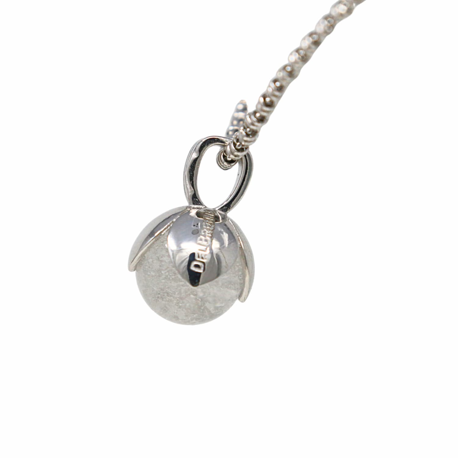 Magnolia Pendant in Silver with Crakle White Agate