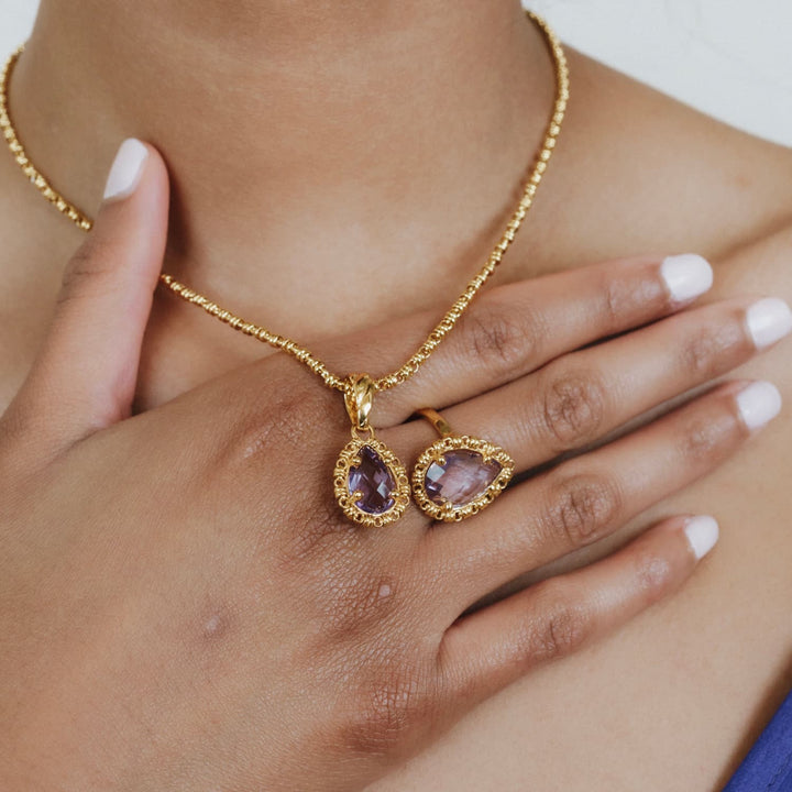 Drop Pendant in Gold with Amethyst, Small