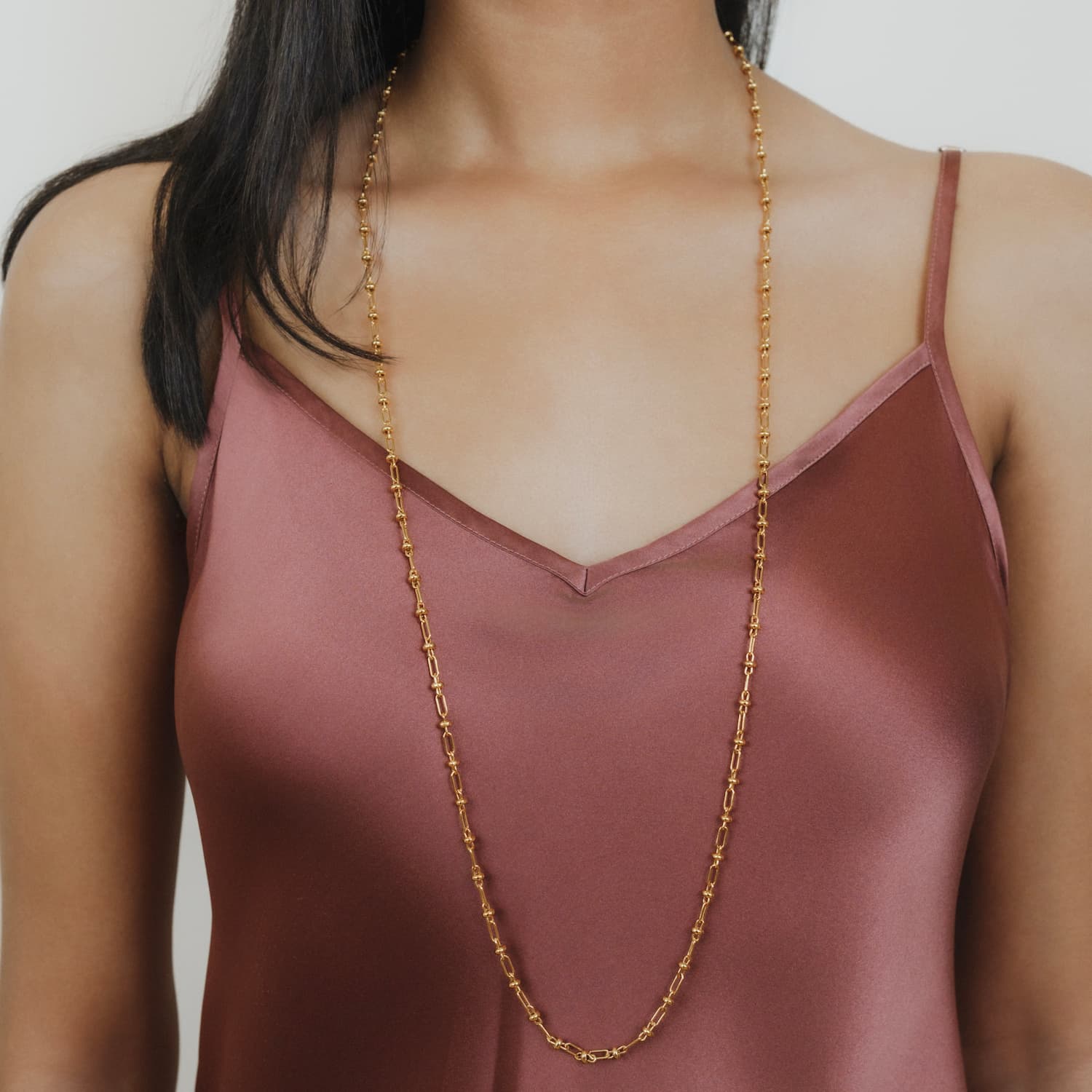 Bella Necklace in Gold