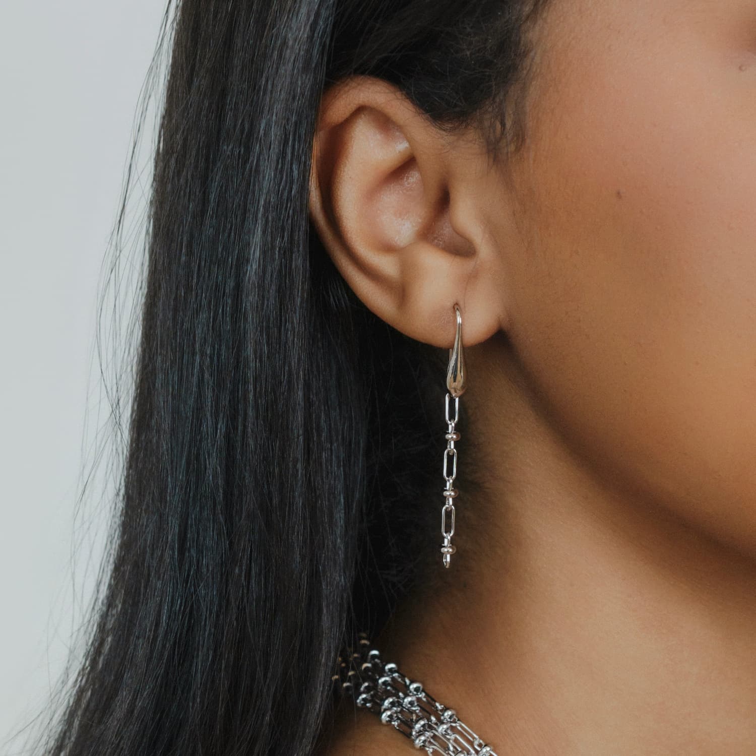 Bella Earrings in Silver