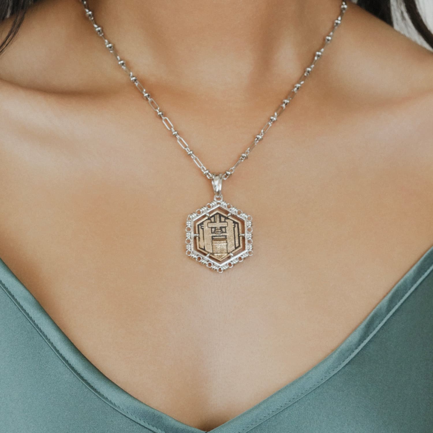 Hexagon Filary Pendant in Silver with Antique Bronze Grape Tile