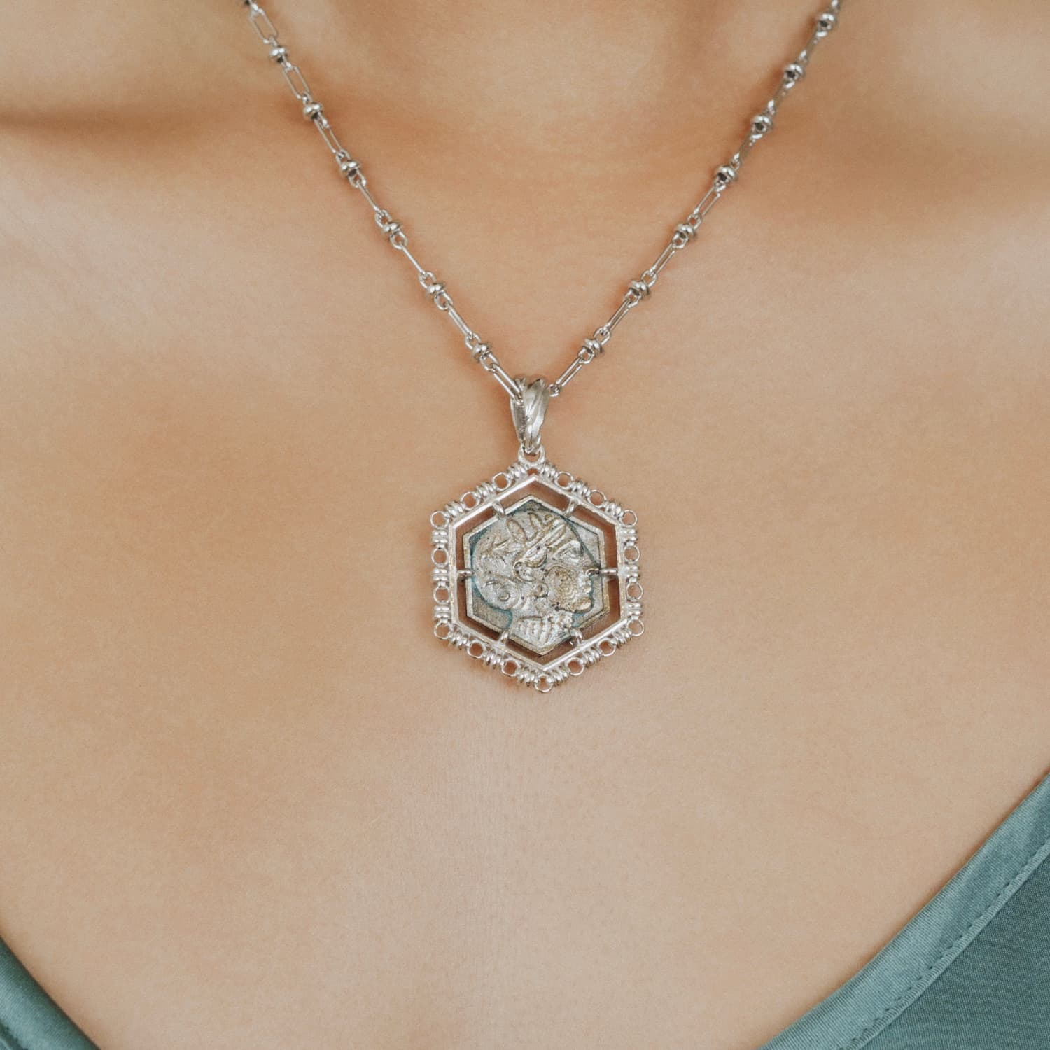 Hexagon Filary Pendant in Silver with Antique Silver Owl Tile