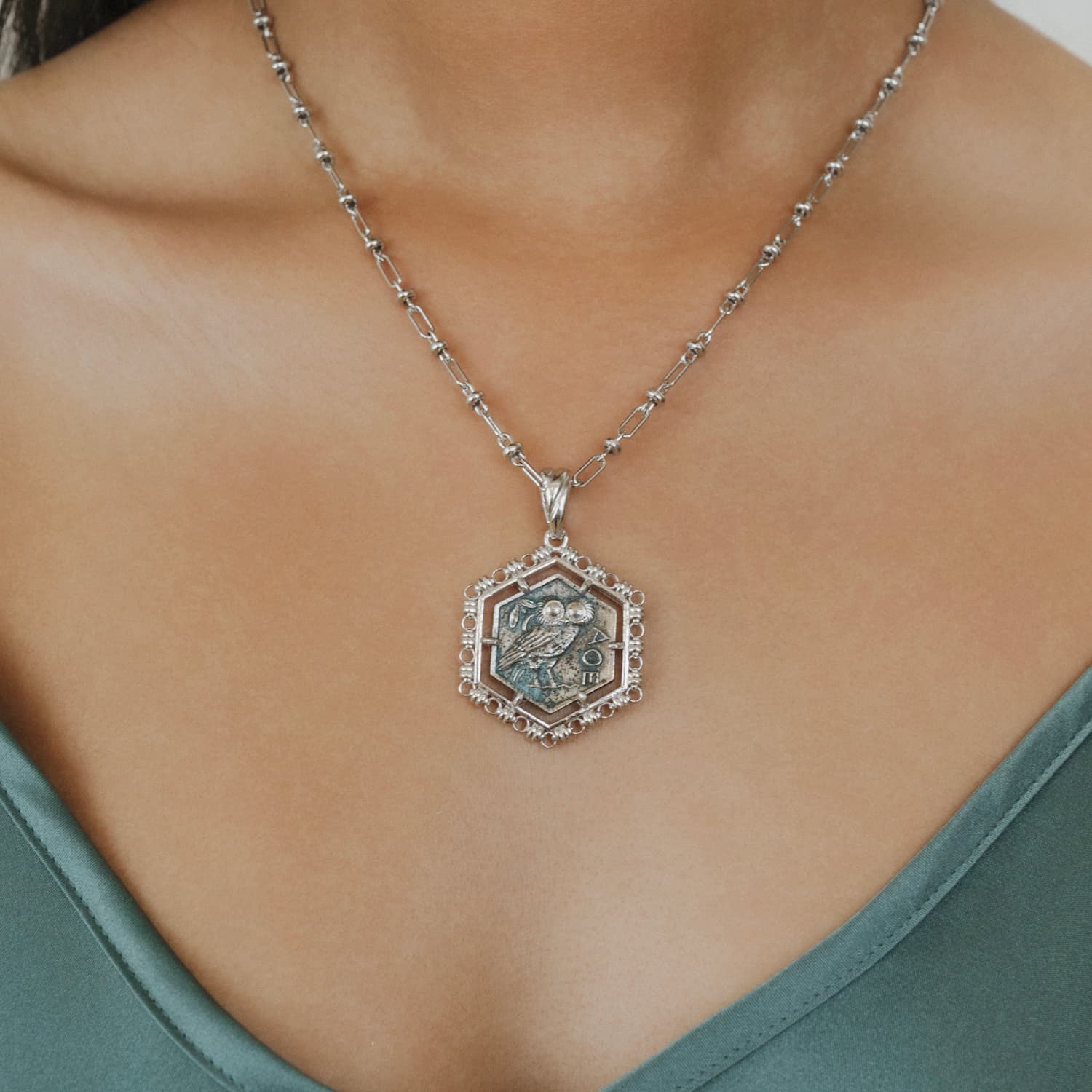 Hexagon Filary Pendant in Silver with Antique Silver Owl Tile