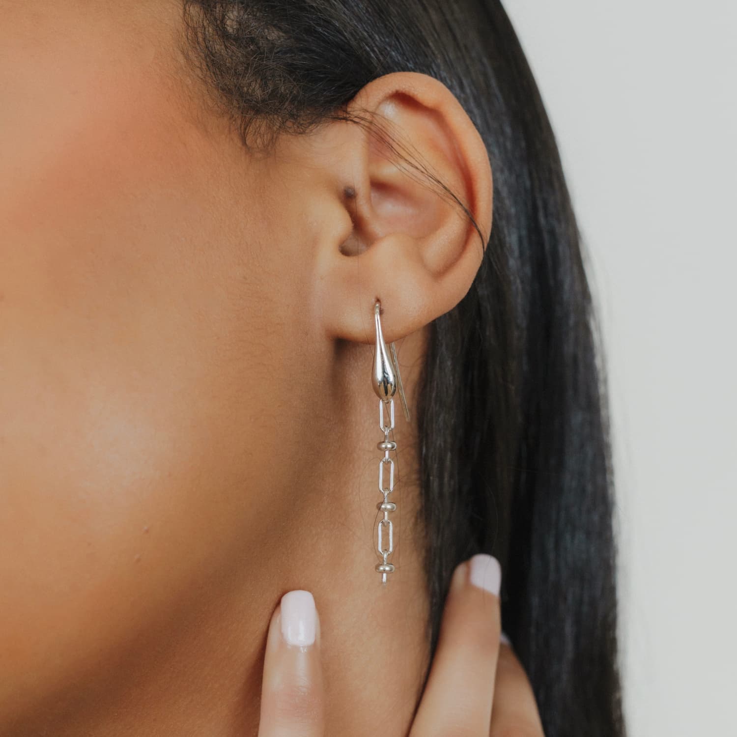 Bella Earrings in Silver