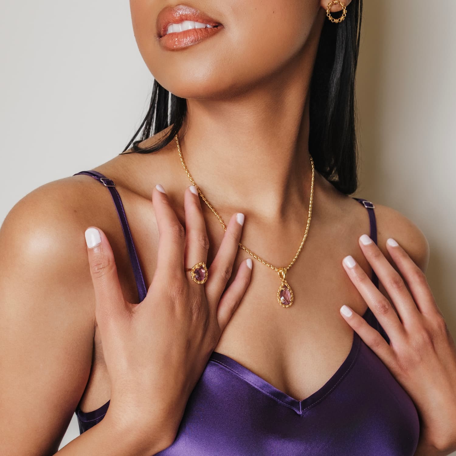 Drop Pendant in Gold with Amethyst, Small