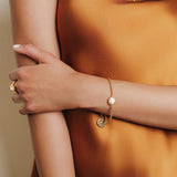 Gemma Bracelet in Gold with White Agate