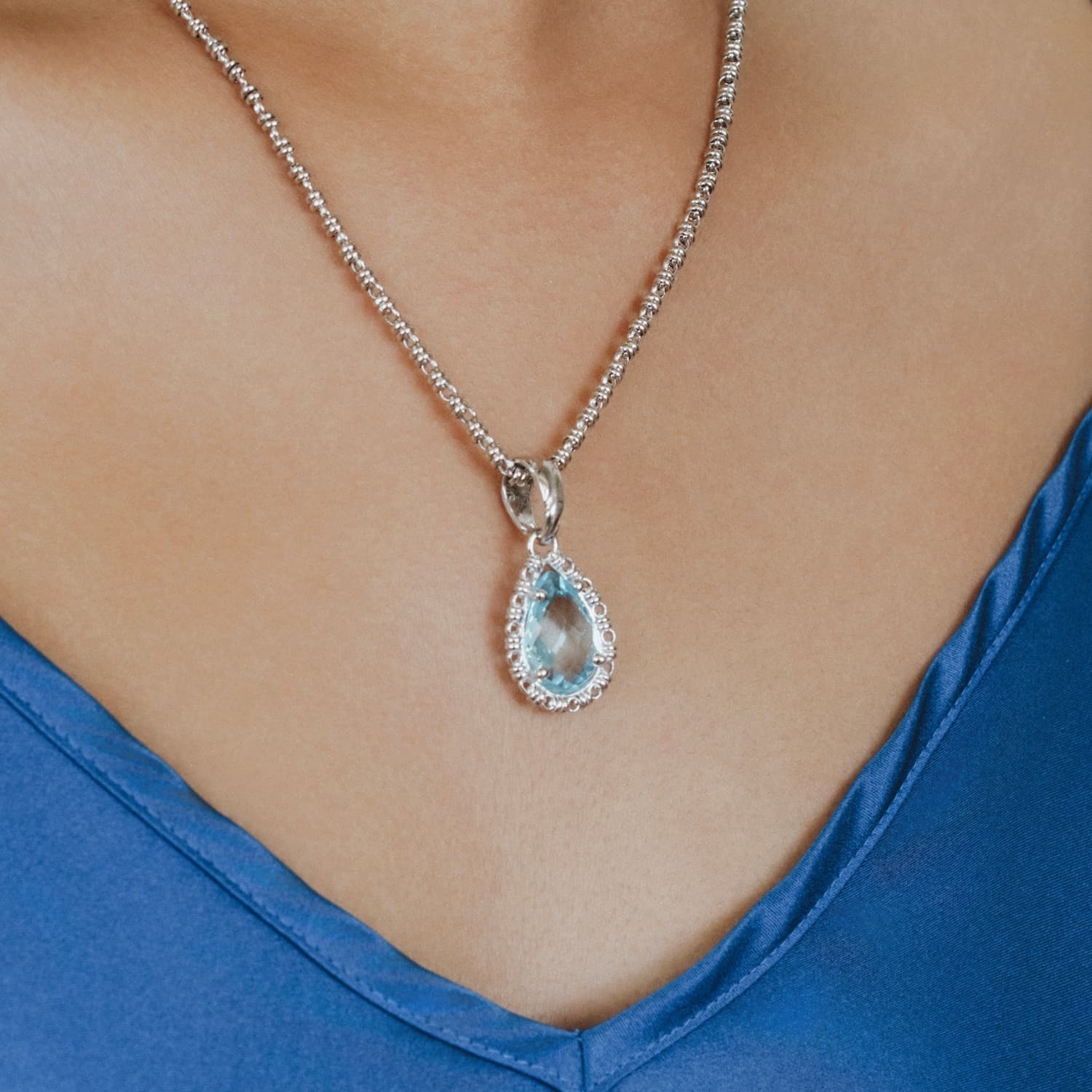 Drop Pendant in Silver with Blue Topaz, Small