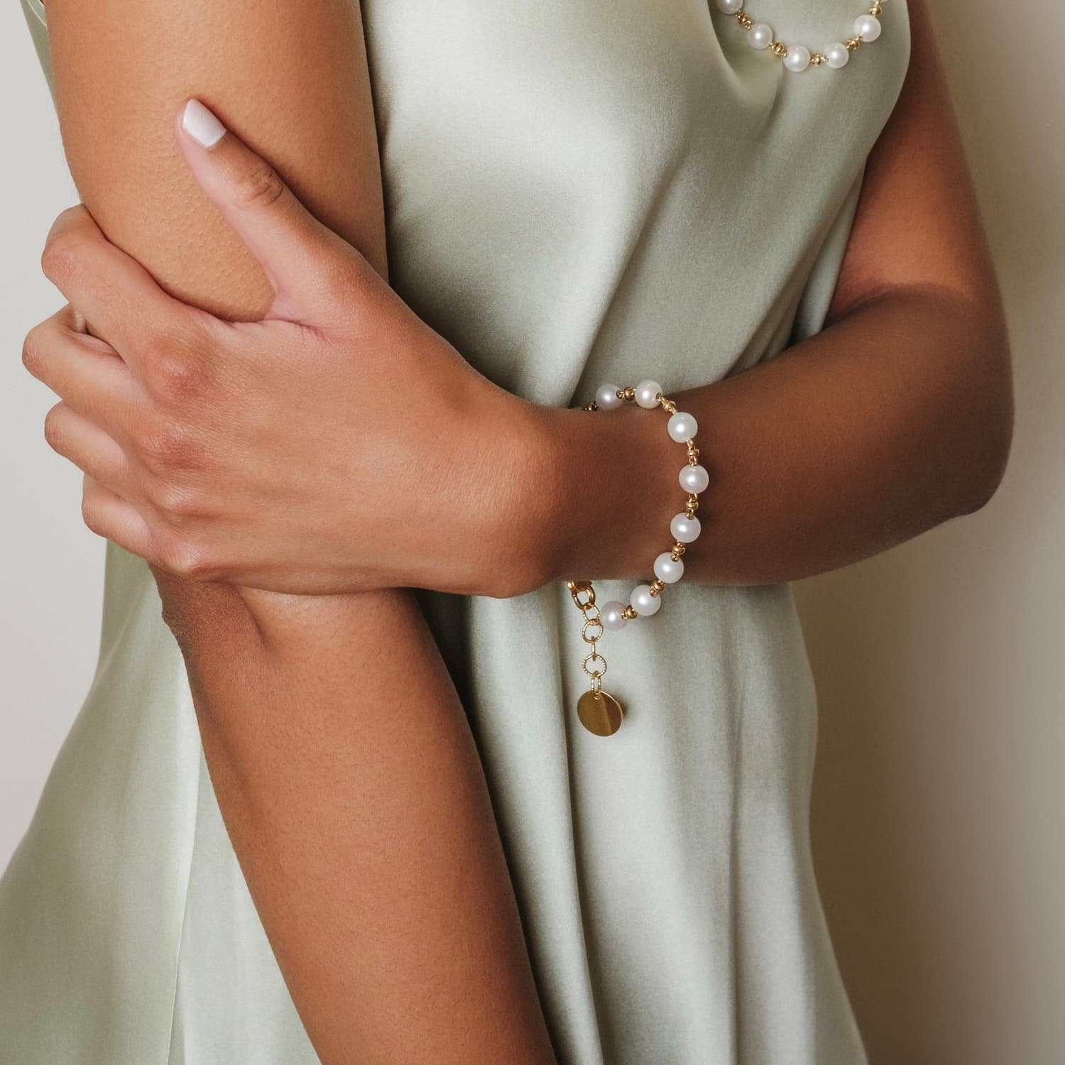 Bella Bracelet with Pearls in Gold