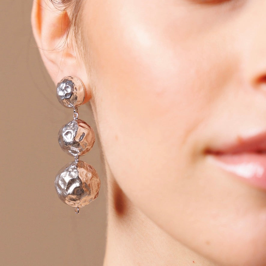 Crush Earrings in Silver