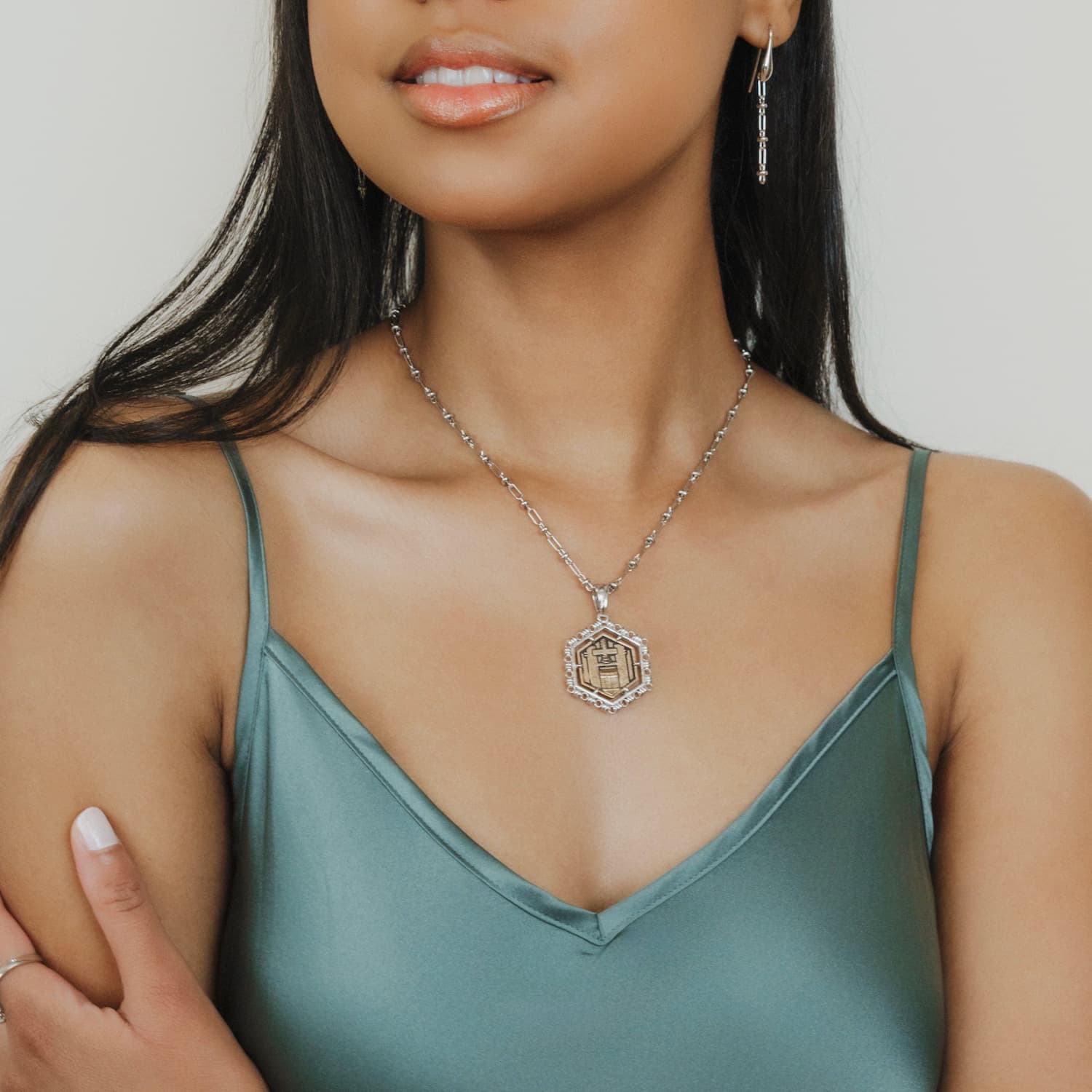 Hexagon Filary Pendant in Silver with Antique Bronze Grape Tile