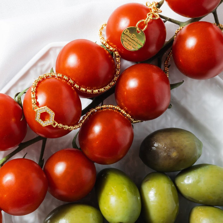 Deco Necklace in Gold With Pavé