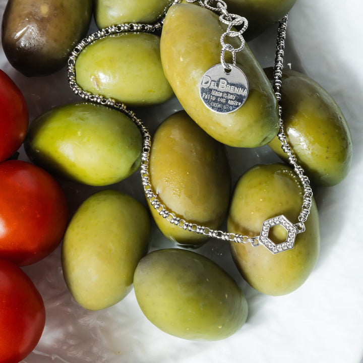 Deco Necklace in Silver With Pavé