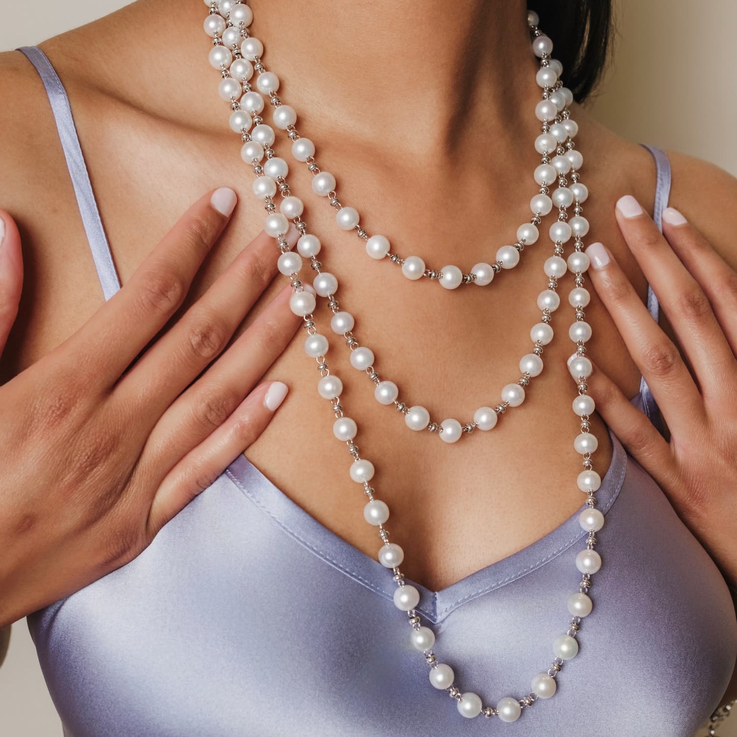 Bella Necklace with Pearls in Silver