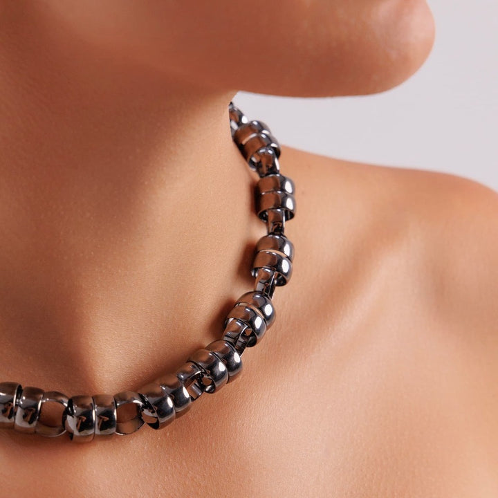 Links 1974 Necklace in Black, Grande