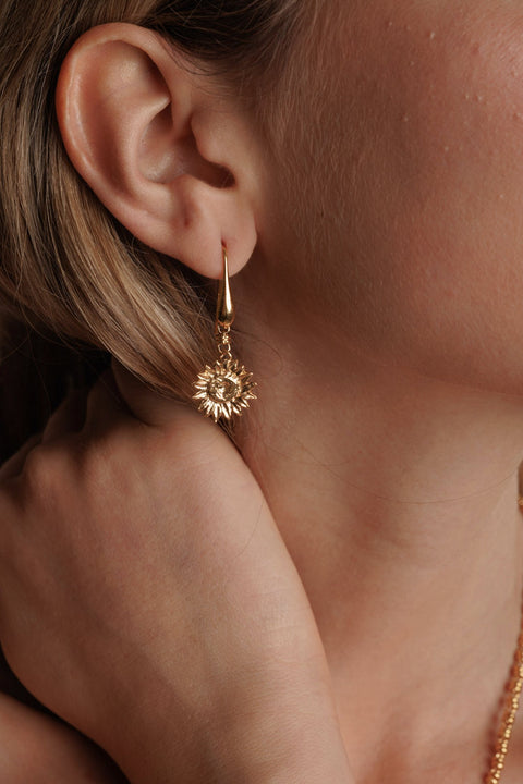 Sunflower Dangles Earrings in Gold