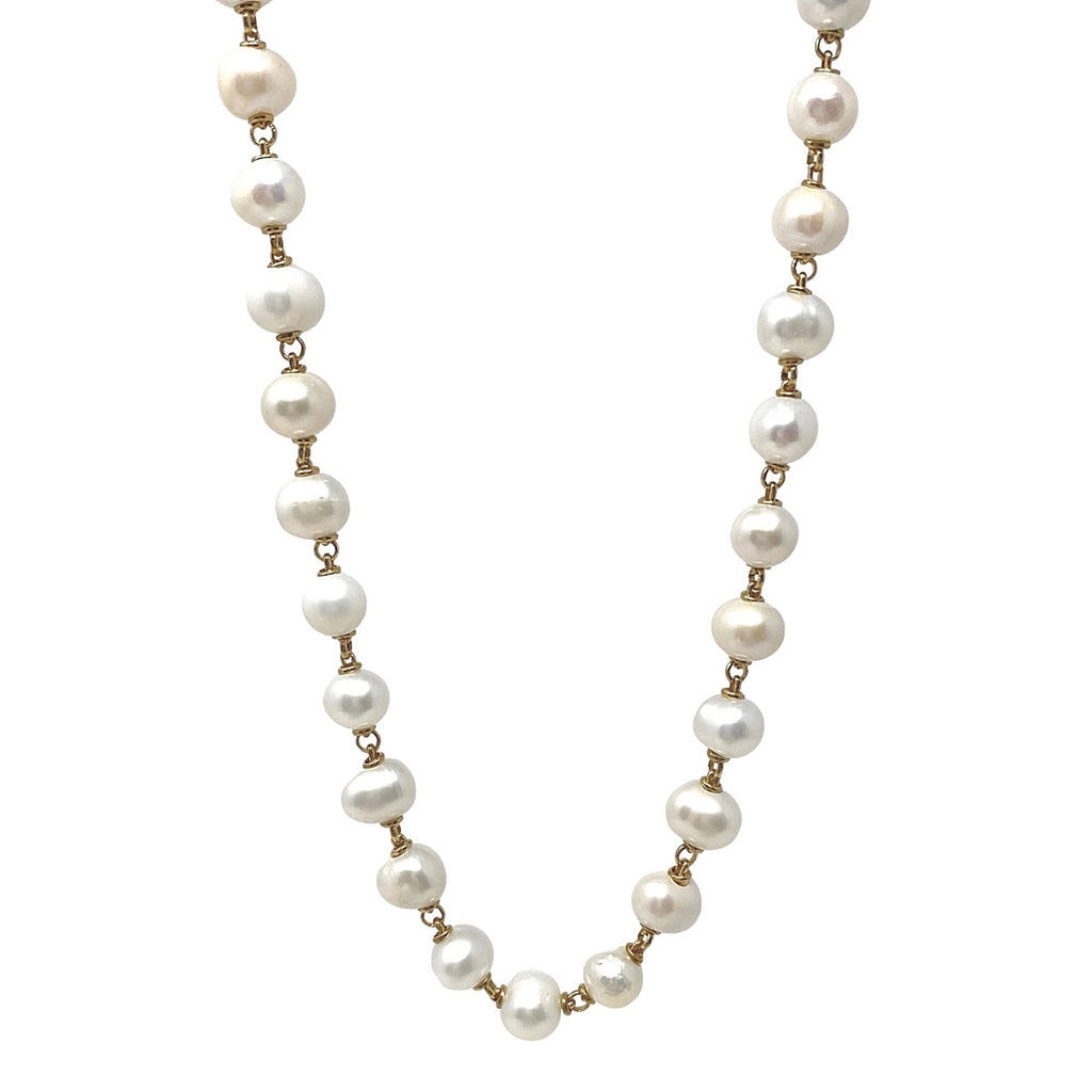 Freshwater Pearls Necklace in Gold