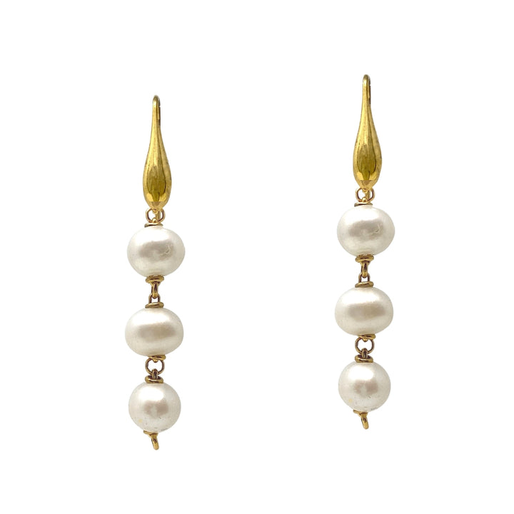 Freshwater Pearls Earrings in Gold