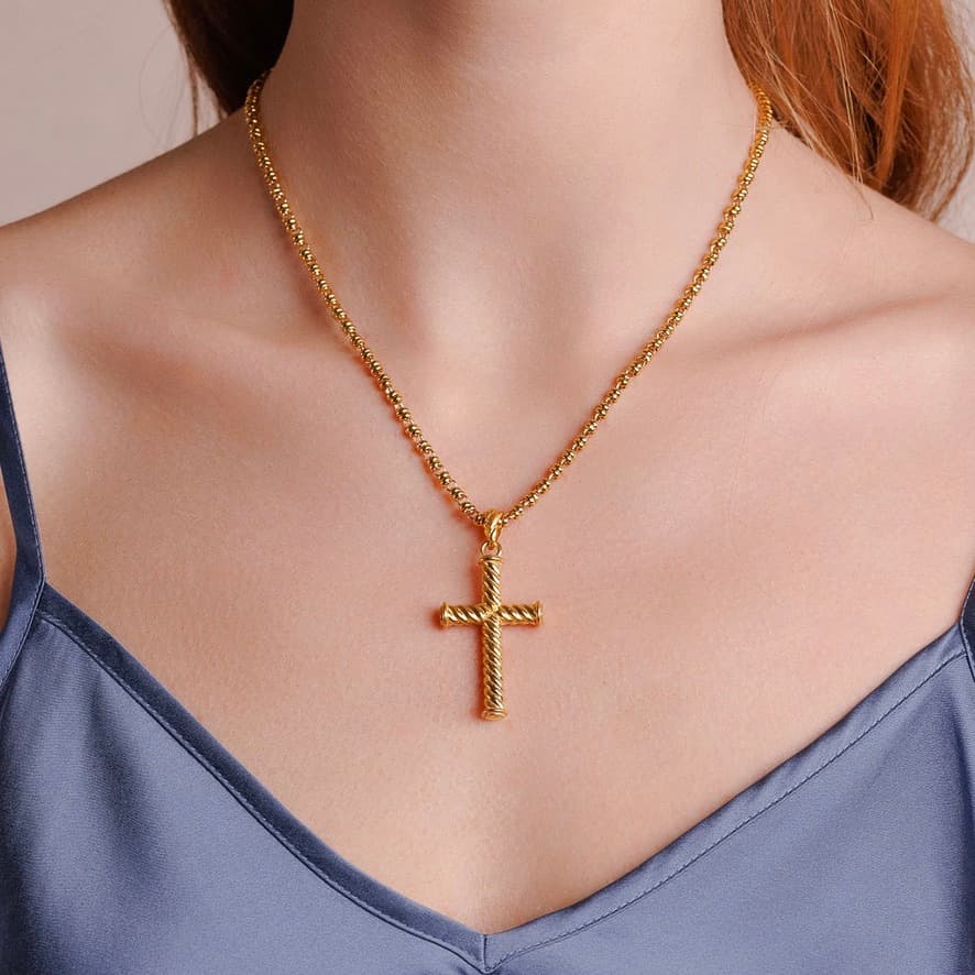 Lonestar Cross Pendant in Gold