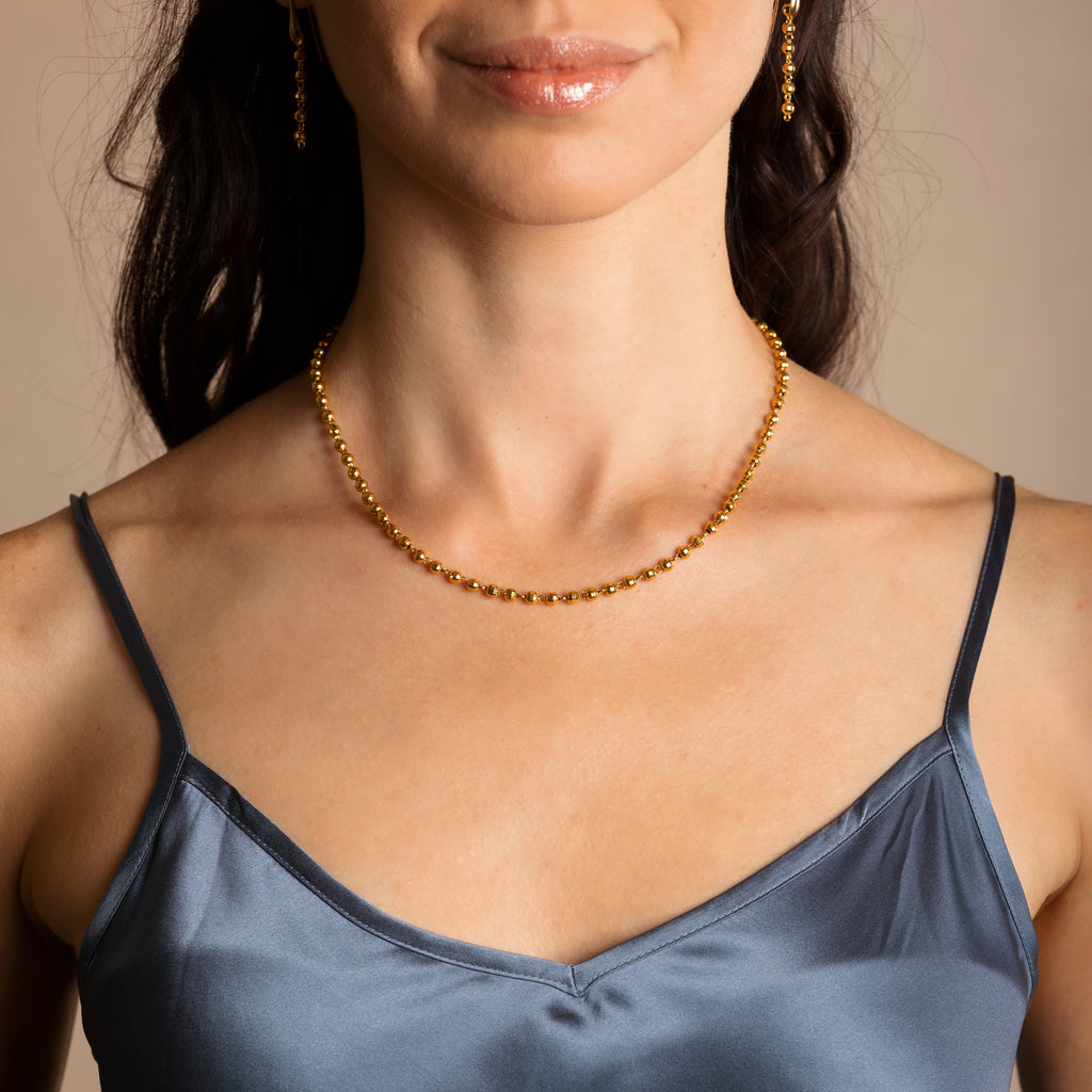 Diamond Beads Necklace in Gold